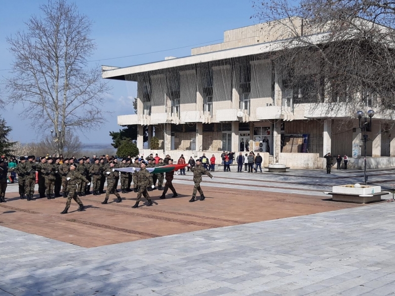 Свищов тържествено отбеляза 144 години от Освобождението на България 