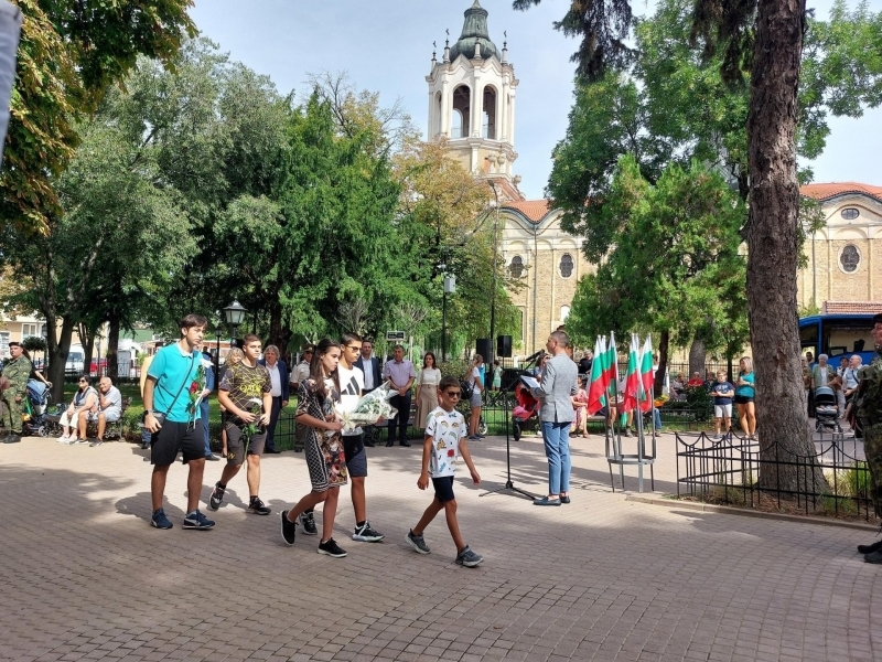 140 години от Съединението на Източна Румелия с Княжество България бяха отбелязани в Свищов 