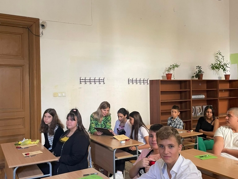 ОБРАЗОВАТЕЛЕН МЕДИАТОР В ТЪРГОВСКАТА ГИМНАЗИЯ 