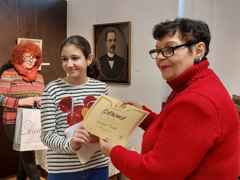 В Свищов бяха отчетени резултатите и наградени победителите в двата Национални ученически конкурса „Алеко“ 