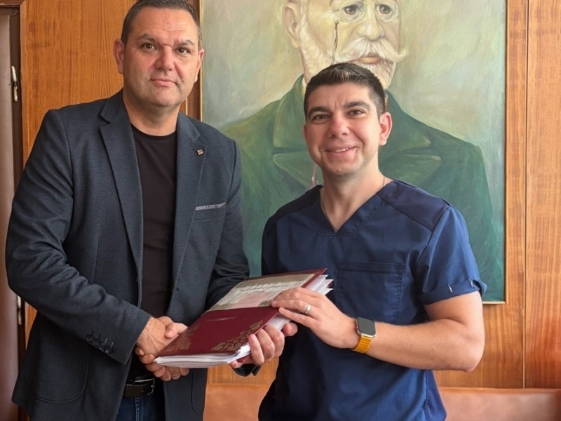 МБАЛ "Д-р Димитър Павлович" привлече пореден млад специалист 