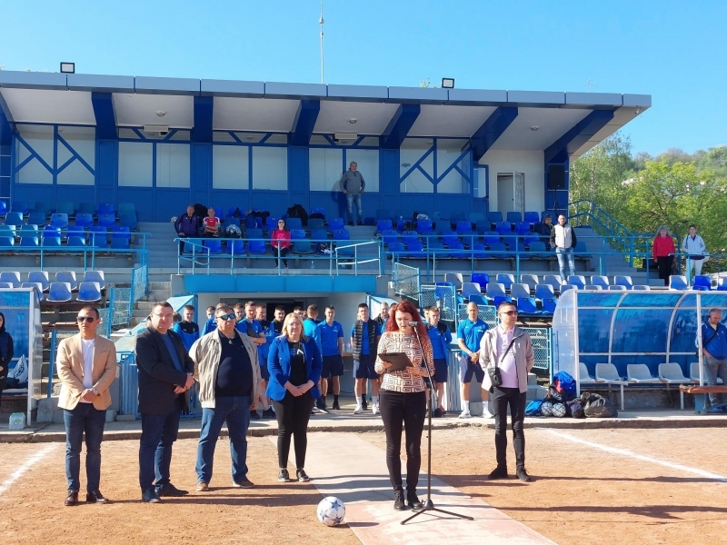 В Свищов стартира междуучилищният футболен турнир "Юлиян Манзаров" 