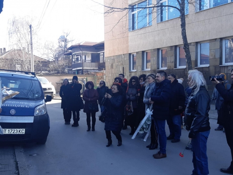 166 години от учредяването на Първото българско народно читалище „Еленка и Кирил Д. Аврамови“  бяха отбелязани в Свищов 
