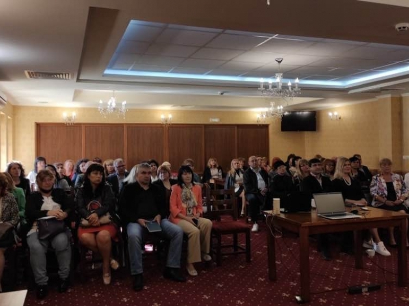 Работна среща на директорите от областната структура на СРСНПБ Велико Търново 