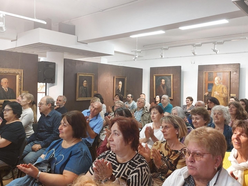 С богата културна програма и класически концерт „Музика от три века“ продължават празниците „Свищовски лозници“ в Свищов 
