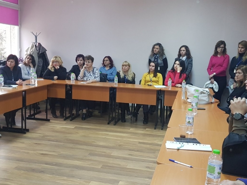 Център за обществена подкрепа – гр. Свищов бе домакин на дискусионен форум посветен на жените - жертви на домашно насилие 