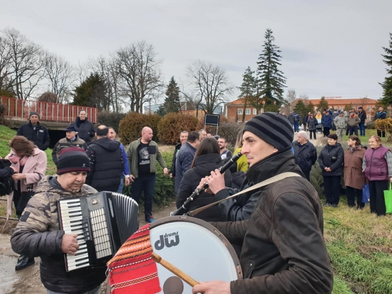 Обичаят "Къпанки" беше спазен и тази година в свищовското село Царевец 