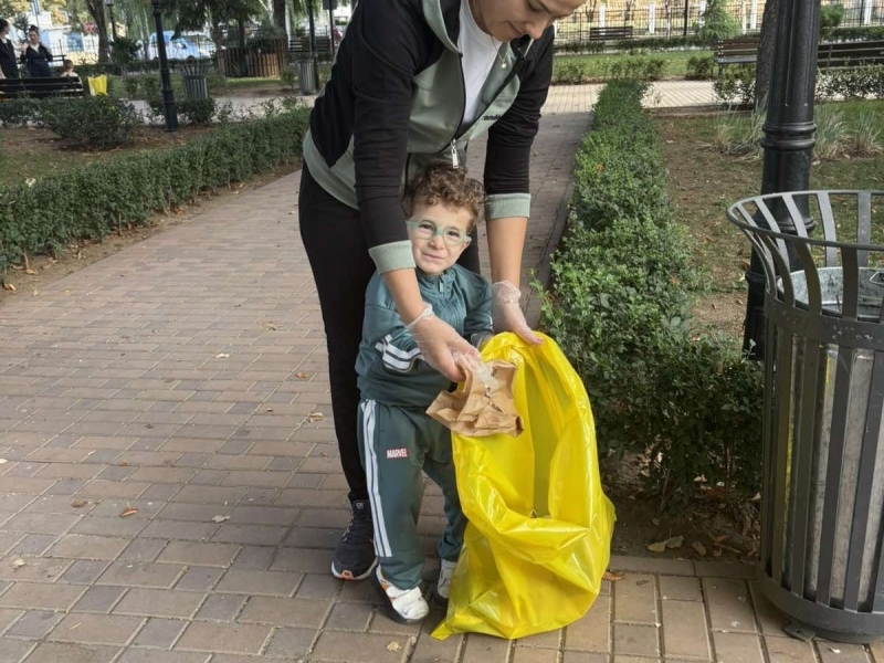 350 жители на Свищов взеха участие в кампанията "Да изчистим България заедно" 