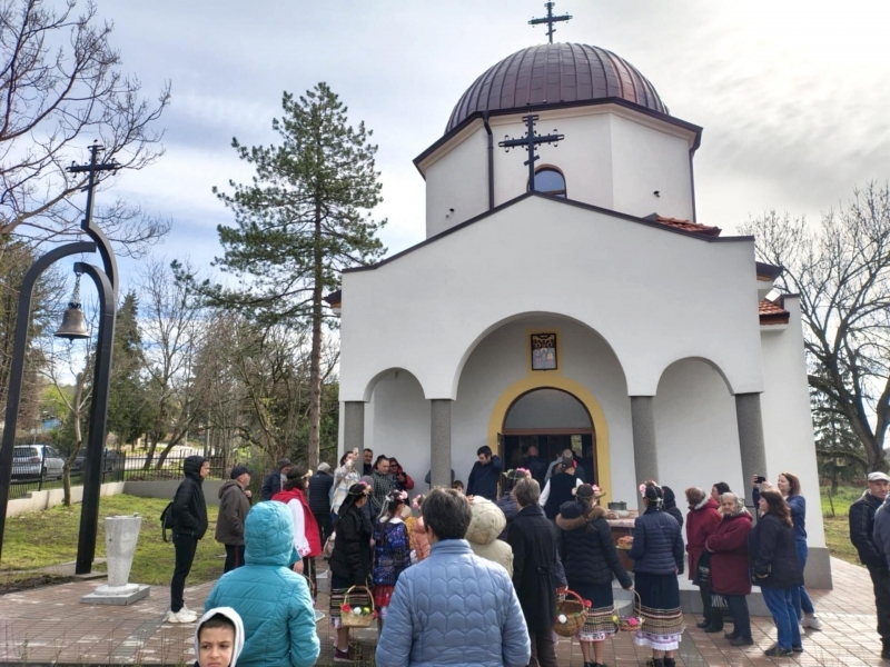 Нов храм беше осветен на Лазаровден в свищовското село Хаджидимитрово