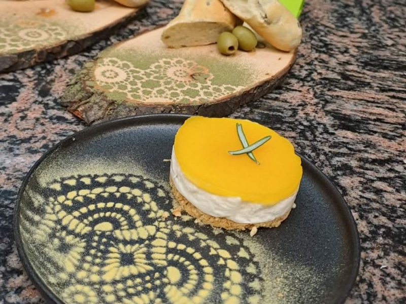 Успешно представяне на ученици от СПГ „Алеко Константинов“ – Свищов в регионално кулинарно състезание 