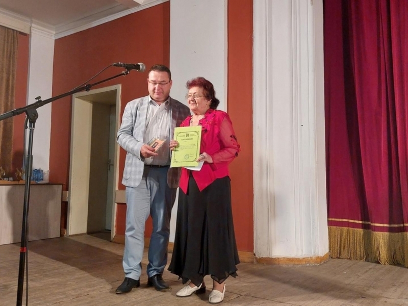 Община Свищов връчи ежегодните награди за образование и култура 