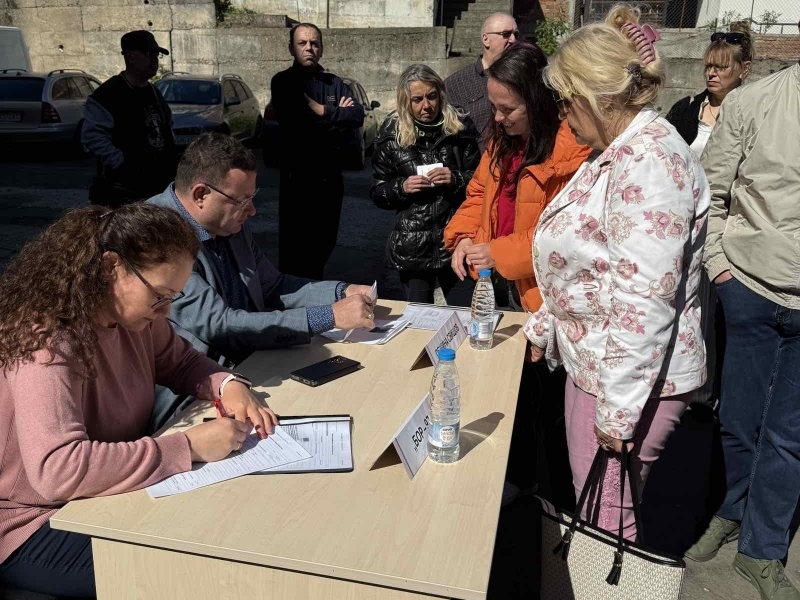 Кметът на Свищов взе участие в трудова борса организирана от Дирекция "Бюро по труда" 