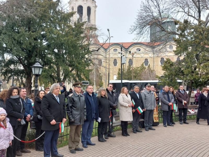 В Свищов беше отбелязан тържествено Националният празник на България – 3 март 