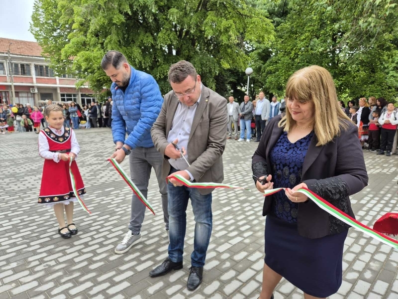 Официално приключи ремонтът на читалищата в свищовските села Овча могила и Козловец 