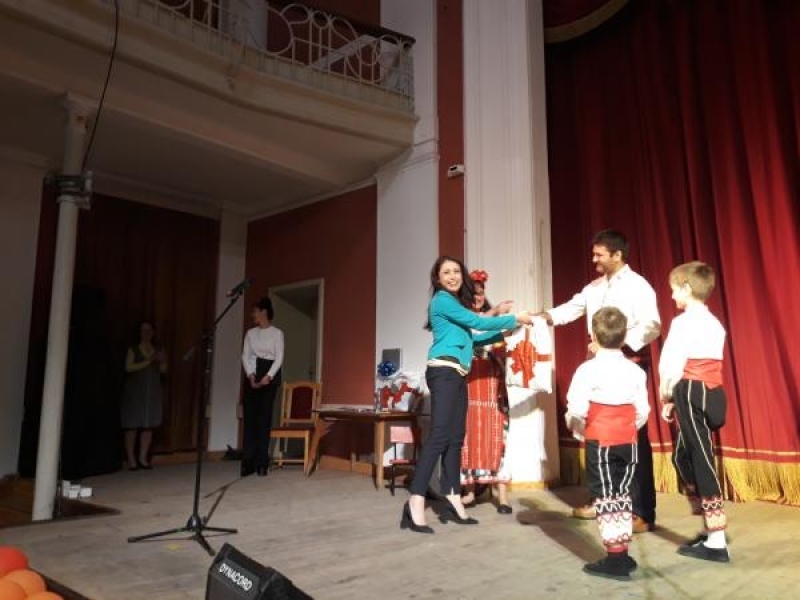  На Международния ден на детето в Свищов се проведе първото издание на празника „С мама и татко на сцена“ 