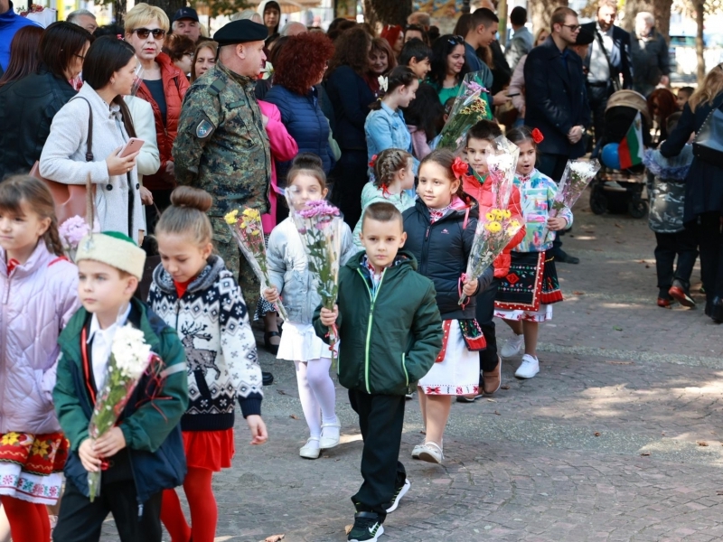 Независимостта на българския народ бе отбелязана днес в Свищов 