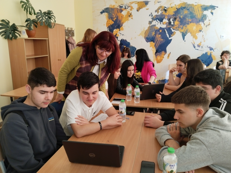 СУ „Николай Катранов“ споделя опит като иновативно училище 