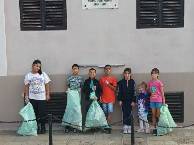 350 жители на Свищов взеха участие в кампанията "Да изчистим България заедно" 