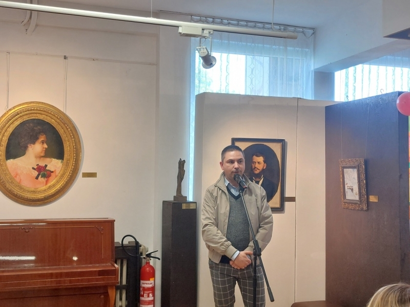 В Свищов наградиха отличените участници в XI-тото Международно биенале за детска рисунка 