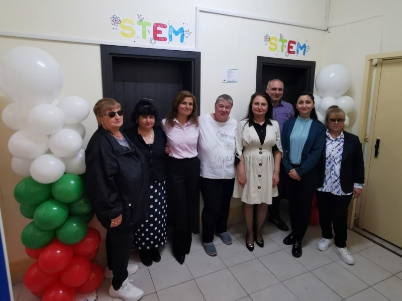 Нов STEM център ще развива талантите и уменията на учениците в ОУ „Христо Ботев“ – с. Алеково  