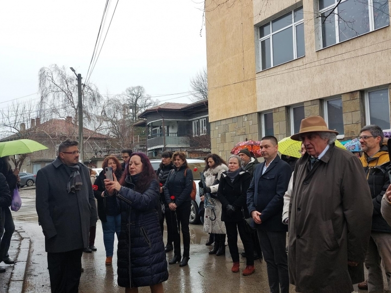 Първо българско народно читалище "Еленка и Кирил Д. Аврамови – 1856" навърши 170 години от своето учредяване 