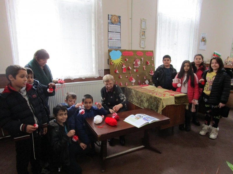 ОБЩИНА СВИЩОВ В ПАРТНЬОРСТВО С ОУ „СВ. СВ. КИРИЛ И МЕТОДИЙ” С. МОРАВА РЕАЛИЗИРАТ ДЕЙНОСТИТЕ ПО ПРОЕКТ „СОЦИАЛНО-ИКОНОМИЧЕСКА ИНТЕГРАЦИЯ НА УЯЗВИМИ ГРУПИ. ИНТЕГРИРАНИ МЕРКИ ЗА ПОДОБРЯВАНЕ ДОСТЪПА ДО ОБРАЗОВАНИЕ В ОБЩИНА СВИЩОВ“ 
