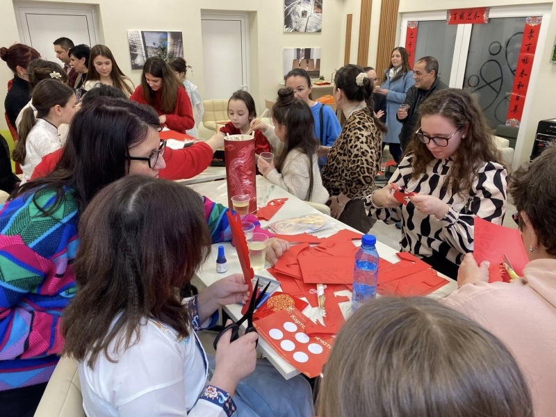 Младежки център – Свищов тържествено отпразнува Китайската Нова година с пъстра програма, вдъхновение и много усмивки