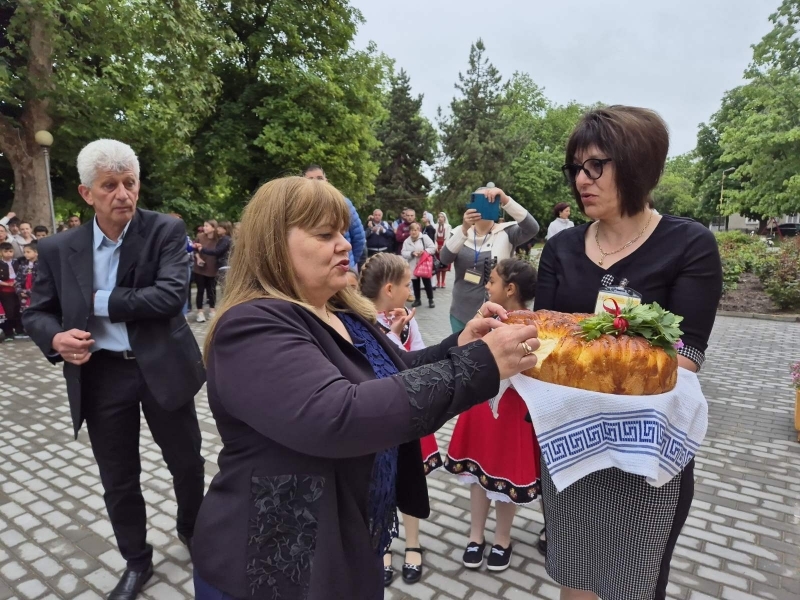 Официално приключи ремонтът на читалищата в свищовските села Овча могила и Козловец 