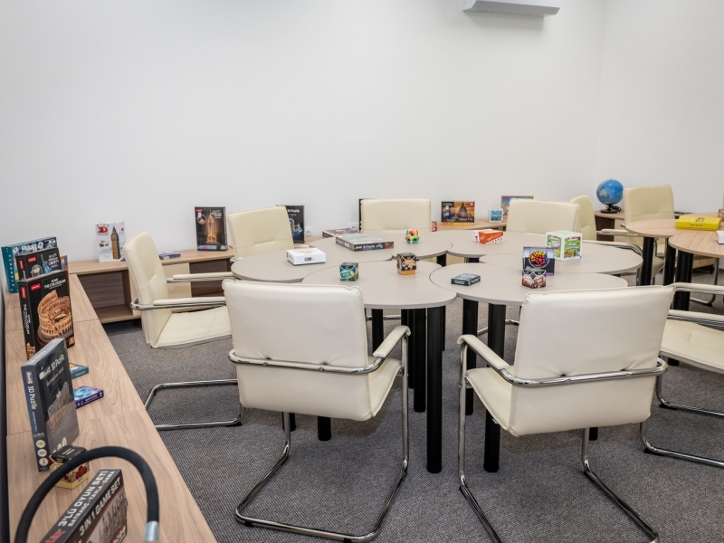 Младежки център – Свищов бе официално открит 