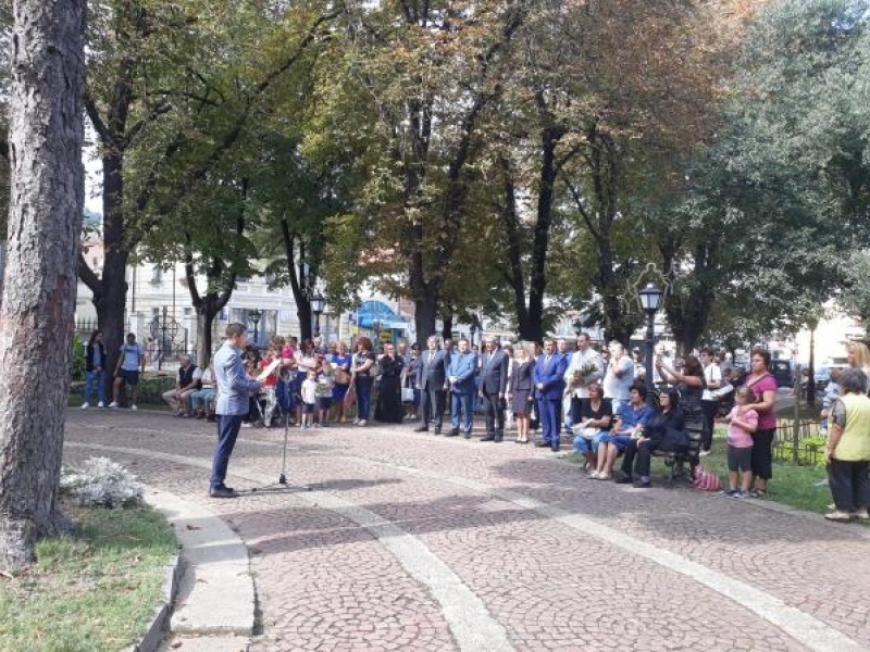 Националният празник за Съединението на България бе отбелязан в Свищов