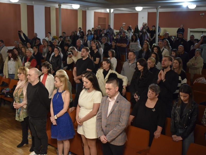 Александър Момински от Велико Търново е големият победител в националния конкурс "Звездици за Лора" - Свищов, 2025 