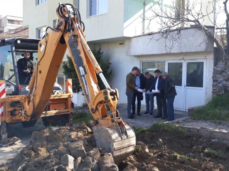 Нов парк за отдих и игри ще радва жителите на Свищов в централната част на града