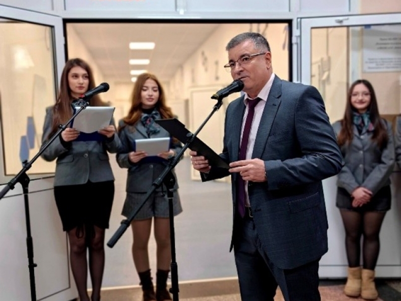 СУ „Николай Катранов“ откри СТЕМ център по природни науки, математика и информатика 