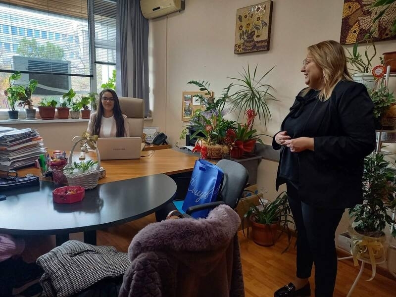С подкрепата на Младежки център в Свищов бе реализирана инициативата „МЕНИДЖЪР ЗА ЕДИН ДЕН“