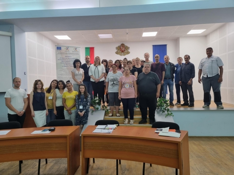 Още 19 представители на различни уязвими социални групи получиха възможност за заетост праз месец юни в Община Свищов 