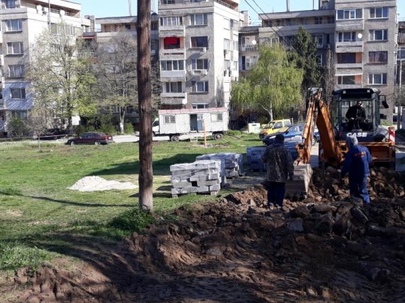 Нов парк за отдих и игри ще радва жителите на Свищов в централната част на града