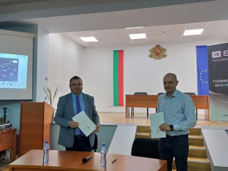 Рамково споразумение за сътрудничество сключиха Община Свищов и „София Тех Парк“ АД 