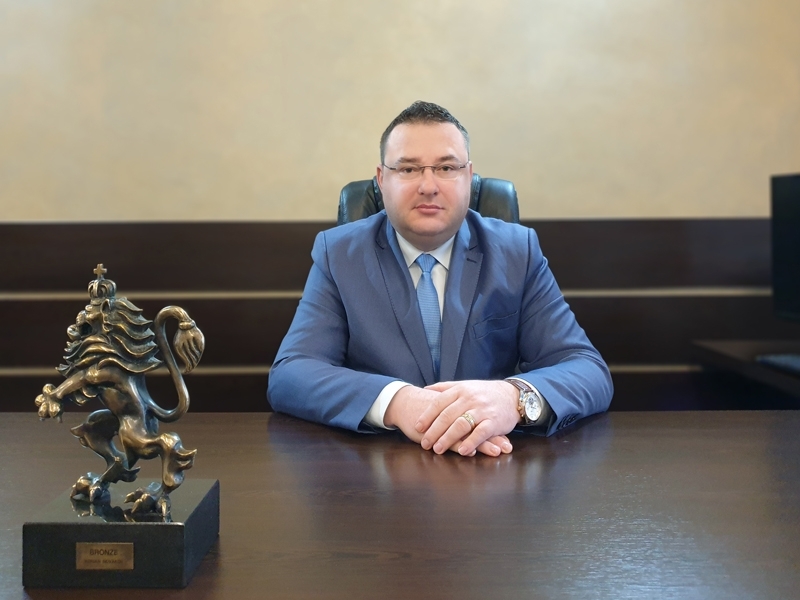 Поздрав от кмета на община Свищов д-р Генчо Генчев по повод 27 юни