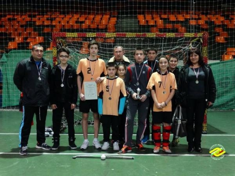 Свищовските хокеисти с бронзов медал от Балканското първенство