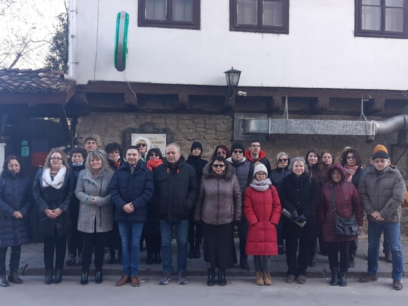 166 години от учредяването на Първото българско народно читалище „Еленка и Кирил Д. Аврамови“  бяха отбелязани в Свищов 